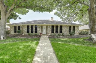 2225 Stone Creek Drive, Plano, TX 75075