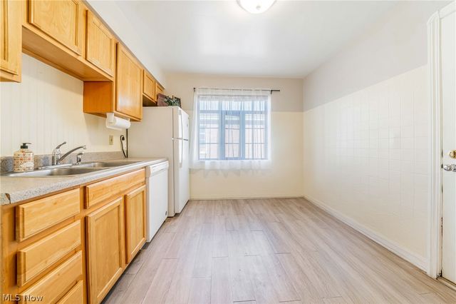 14603 Garfield Avenue, Lakewood, OH 44107