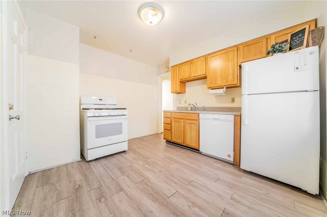14603 Garfield Avenue, Lakewood, OH 44107