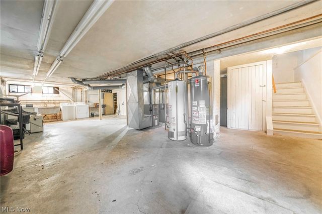 14603 Garfield Avenue, Lakewood, OH 44107