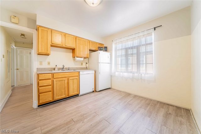 14603 Garfield Avenue, Lakewood, OH 44107