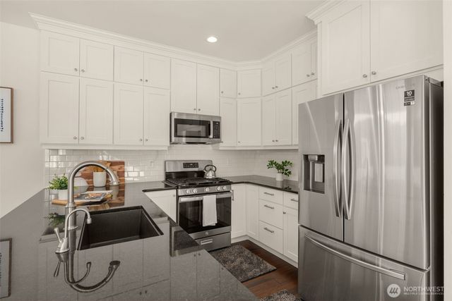 11622 114th Drive NE, Kirkland, WA 98034