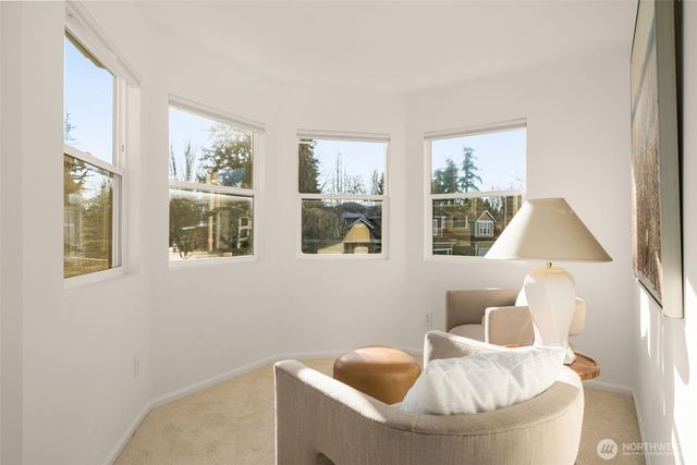 11622 114th Drive NE, Kirkland, WA 98034