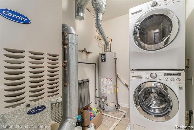 3082 Camden Drive, Troy, MI 48084