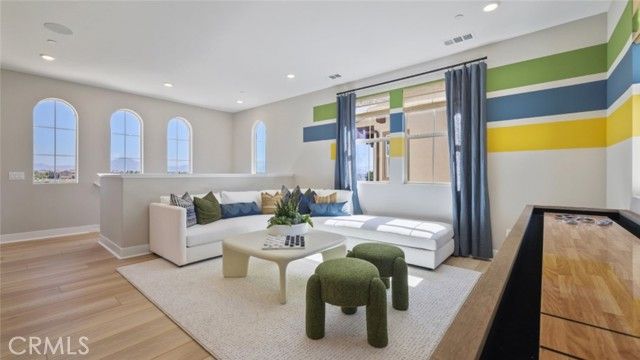 695 Guy Turner Drive, Camarillo, CA 93010