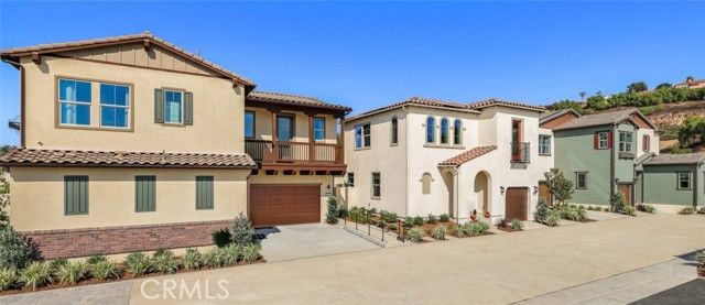 695 Guy Turner Drive, Camarillo, CA 93010