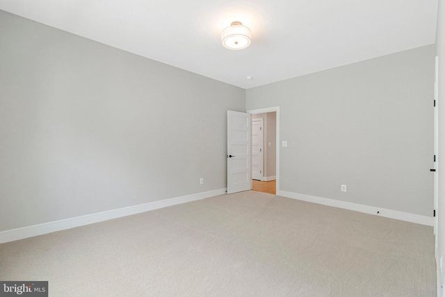 2300 MERIDIAN ST, Falls Church, VA 22046