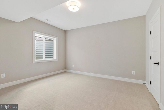 2300 MERIDIAN ST, Falls Church, VA 22046
