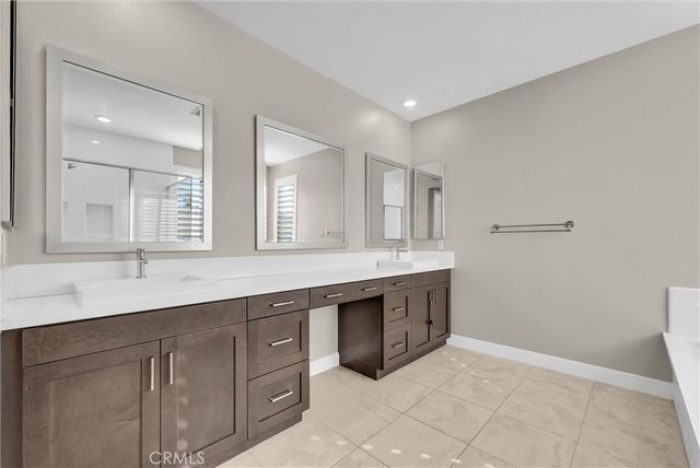 177 Terrapin, Irvine, CA 92618