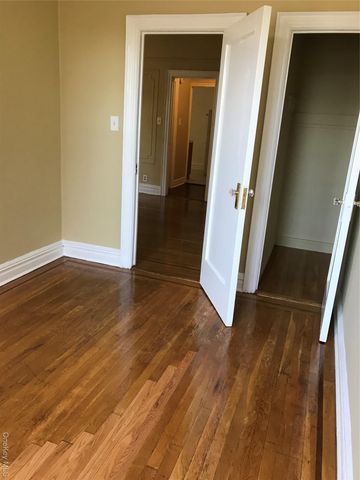 34-30 28th Street, Astoria, NY 11106