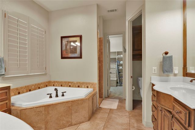 400 Vintage Court, Colleyville, TX 76034