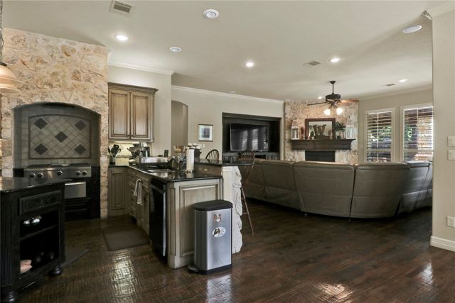 400 Vintage Court, Colleyville, TX 76034
