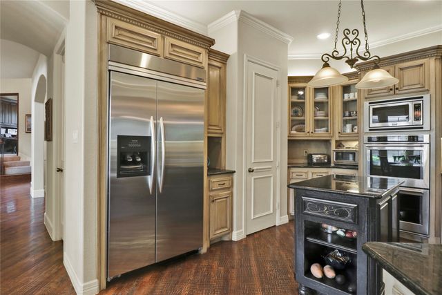 400 Vintage Court, Colleyville, TX 76034