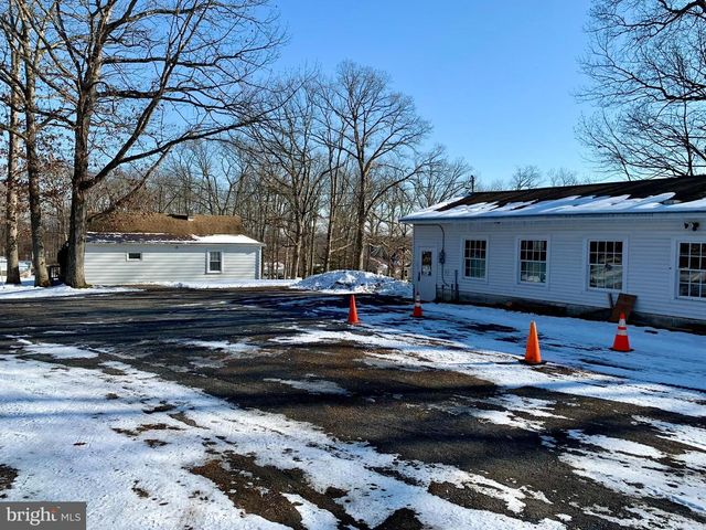 441 PINE RD, Hamburg, PA 19526