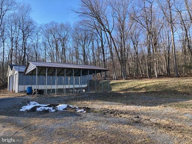 441 PINE RD, Hamburg, PA 19526