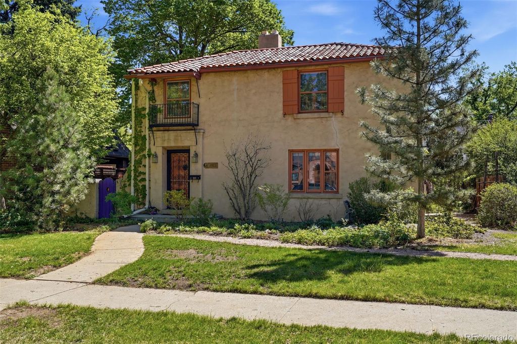 1922 Locust Street, Denver, CO 80220