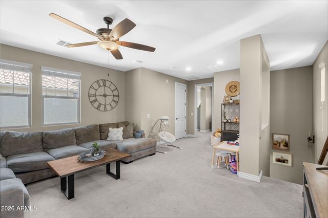 3905 E PERKINSVILLE Street, Gilbert, AZ 85295
