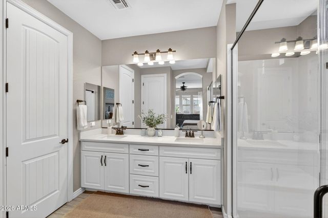 3905 E PERKINSVILLE Street, Gilbert, AZ 85295