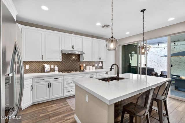 3905 E PERKINSVILLE Street, Gilbert, AZ 85295