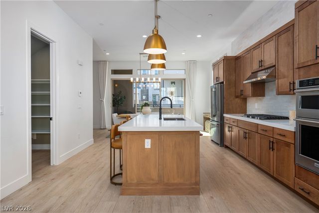 1543 Stone Perch Street, Las Vegas, NV 89138