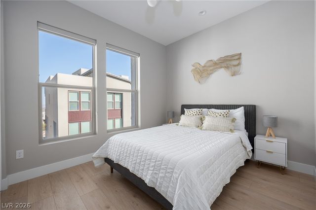 1543 Stone Perch Street, Las Vegas, NV 89138