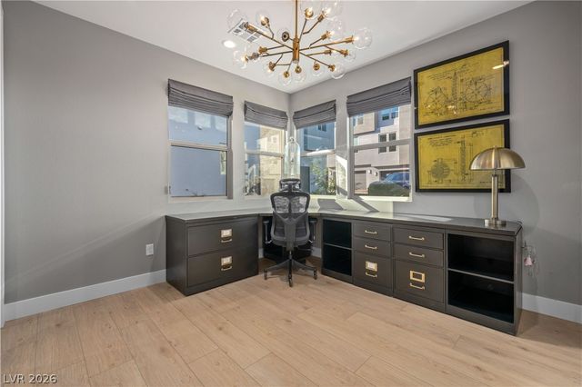 1543 Stone Perch Street, Las Vegas, NV 89138