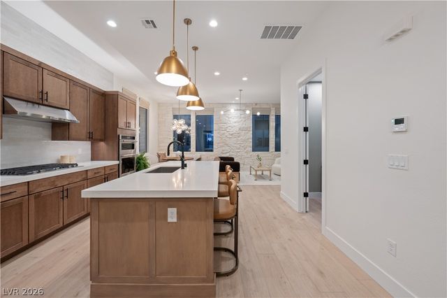 1543 Stone Perch Street, Las Vegas, NV 89138