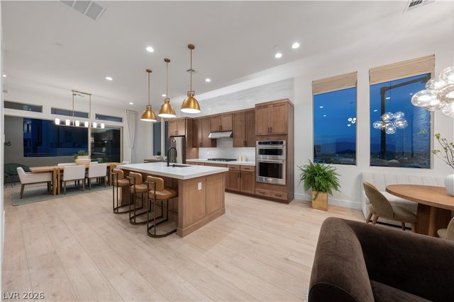 1543 Stone Perch Street, Las Vegas, NV 89138