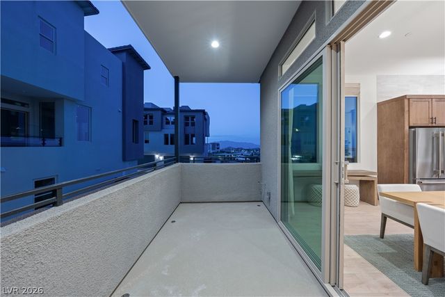 1543 Stone Perch Street, Las Vegas, NV 89138