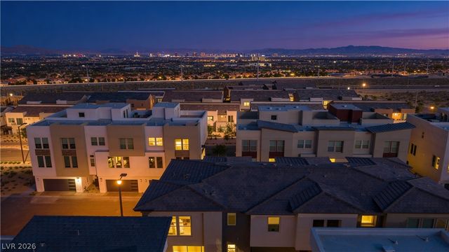 1543 Stone Perch Street, Las Vegas, NV 89138