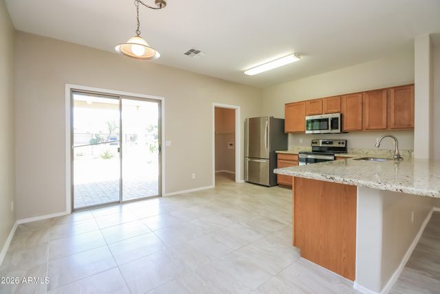 1669 E Renegade Trail, San Tan Valley, AZ 85143