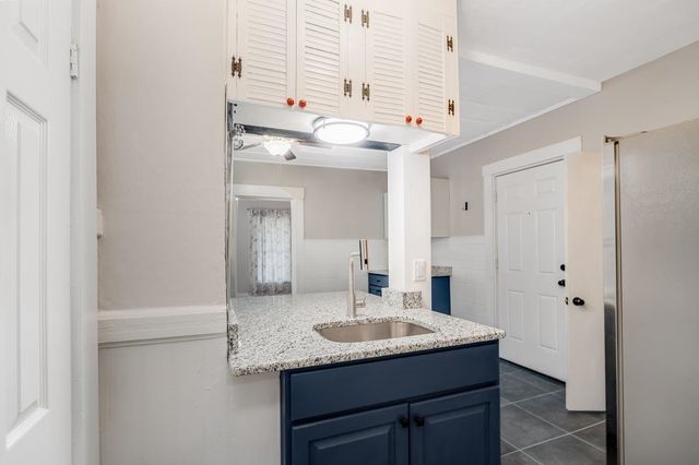 272 Front Street, Manchester, NH 03102