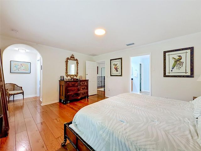 4616 W INGRAHAM STREET, Tampa, FL 33616