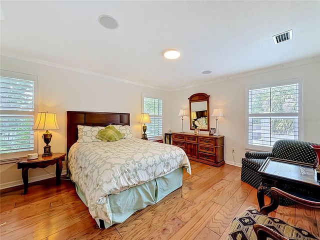 4616 W INGRAHAM STREET, Tampa, FL 33616
