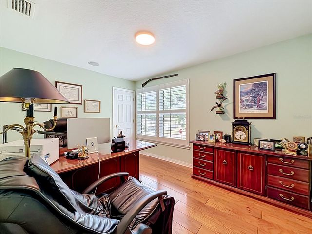 4616 W INGRAHAM STREET, Tampa, FL 33616