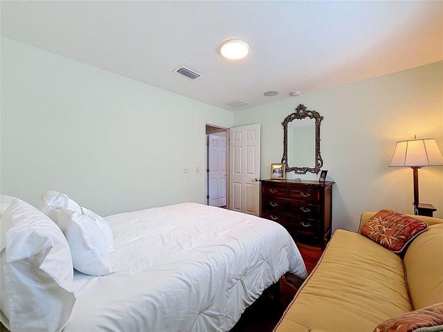 4616 W INGRAHAM STREET, Tampa, FL 33616