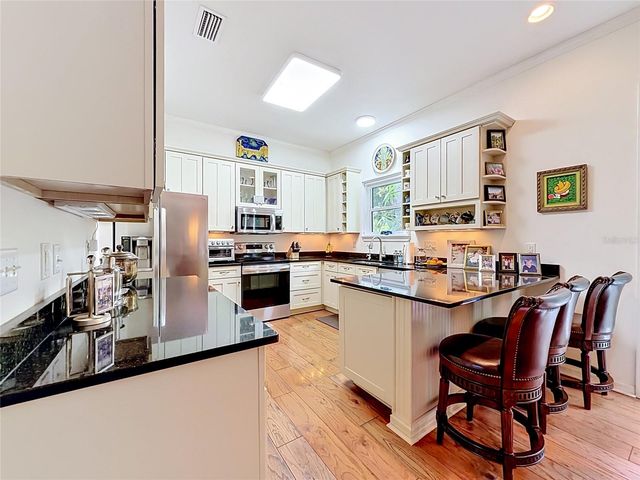 4616 W INGRAHAM STREET, Tampa, FL 33616