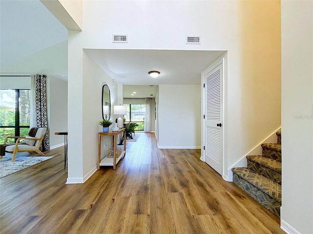 1711 MAGDALENE MANOR DRIVE, Tampa, FL 33613