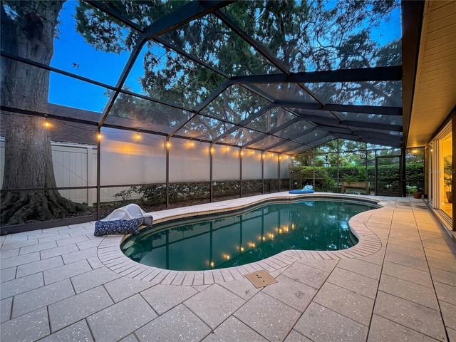 1711 MAGDALENE MANOR DRIVE, Tampa, FL 33613