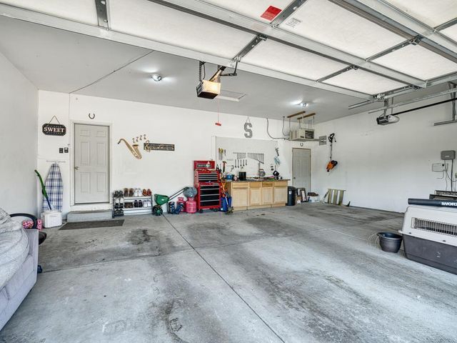 6024 158th Street W, Apple Valley, MN 55124
