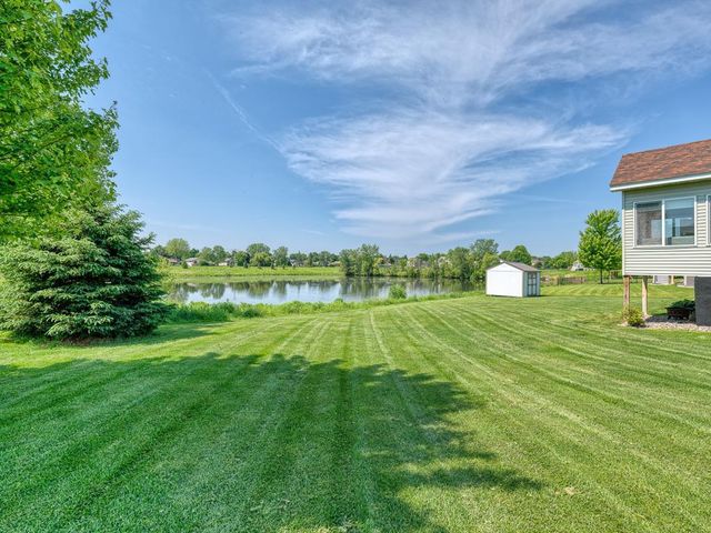 6024 158th Street W, Apple Valley, MN 55124