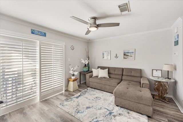 1330 Miracle Strip Parkway 212, Fort Walton Beach, FL 32548