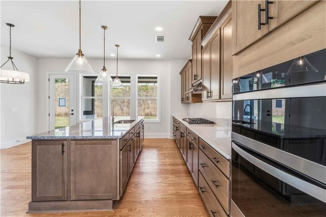 6016 Canal Street, Woodstock, GA 30188