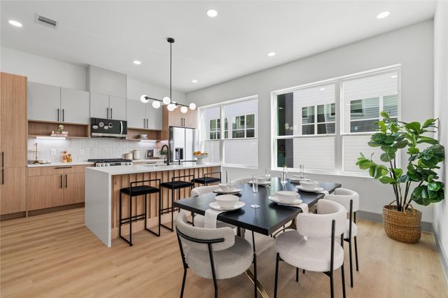 2944 Pitzlin Street, Houston, TX 77023