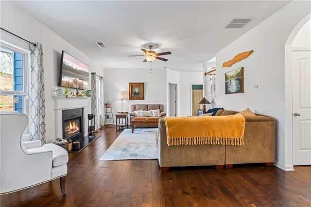 25 Shetland Court, Dallas, GA 30132