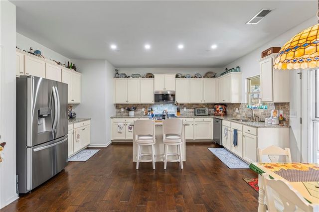 25 Shetland Court, Dallas, GA 30132