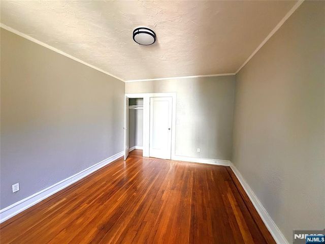 17 Elwood Place 103, Newark, NJ 07104