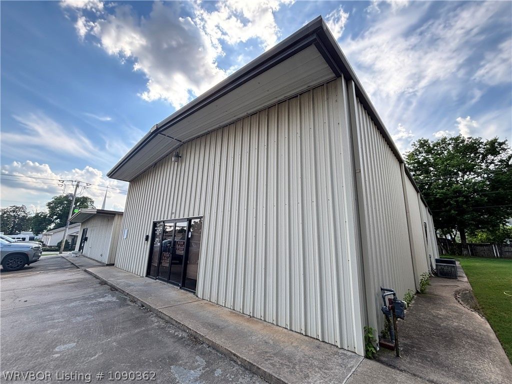 403 Vine Street 403 Vine Street