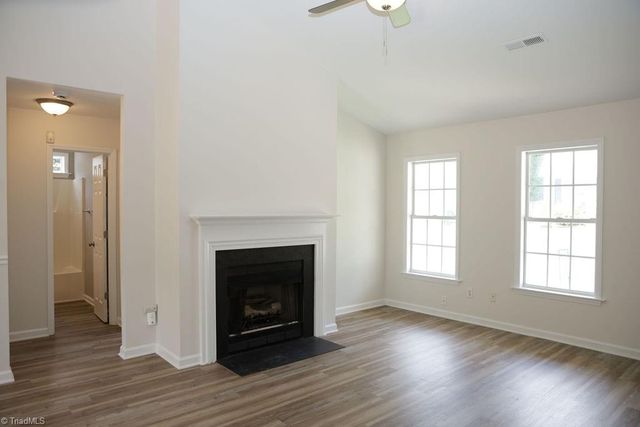 2109 Carlisle Way, High Point, NC 27265