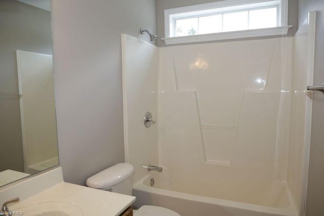 2109 Carlisle Way, High Point, NC 27265